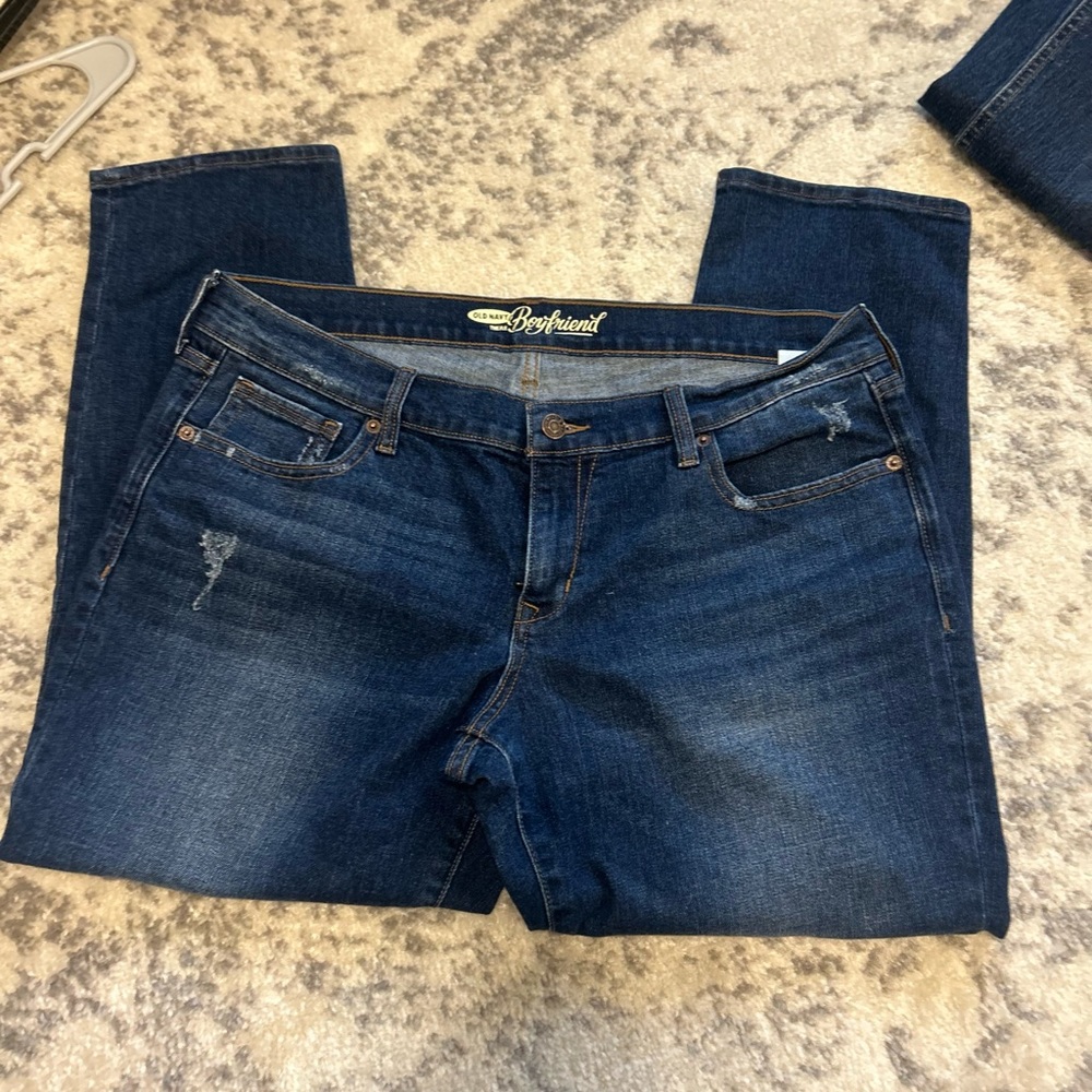 Old Navy boyfriend jeans.